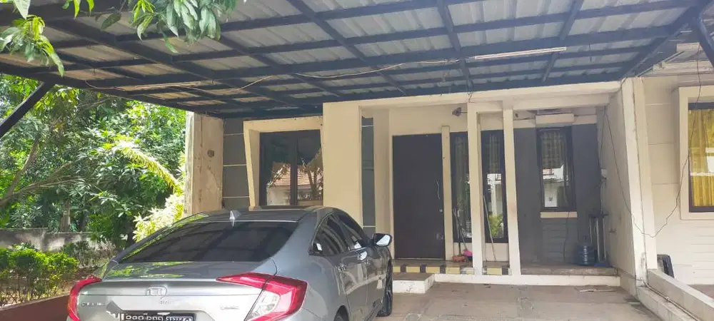 Dijual rumah posisi hook dilegenda wisata cibubur