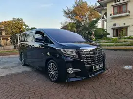 Toyota Alphard 2.5 SC Lombardi 2015