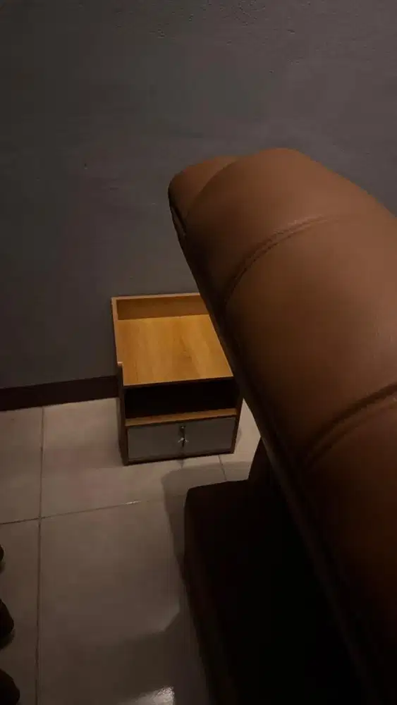 Receptionis dan Kasir