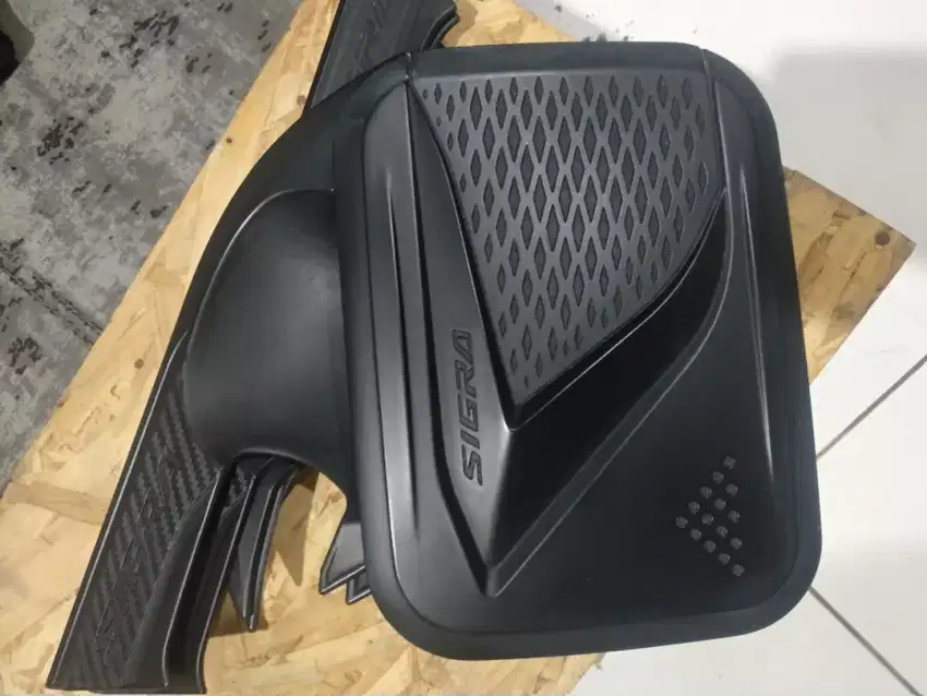 Modifikasi Mobil SIGRA outer dan Tank Cover /tutup Bensin