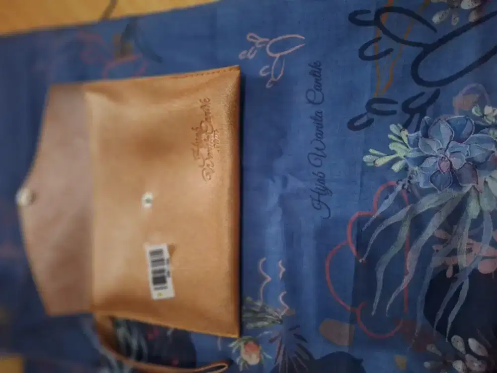 Pashmina Merk Hijab Wanita Cantik (HWC)