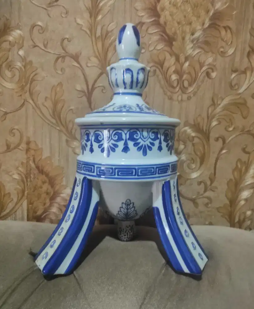 Hiasan Pajangan Keramik