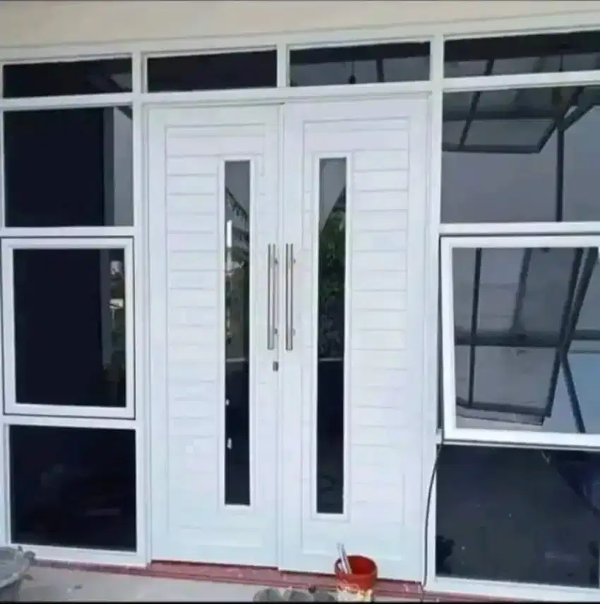 Kusen pintu spandrell full alumunium