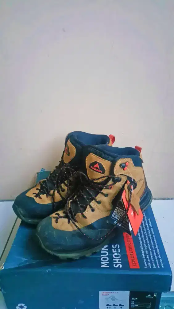 Sepatu Eiger TARANTULA 2.0