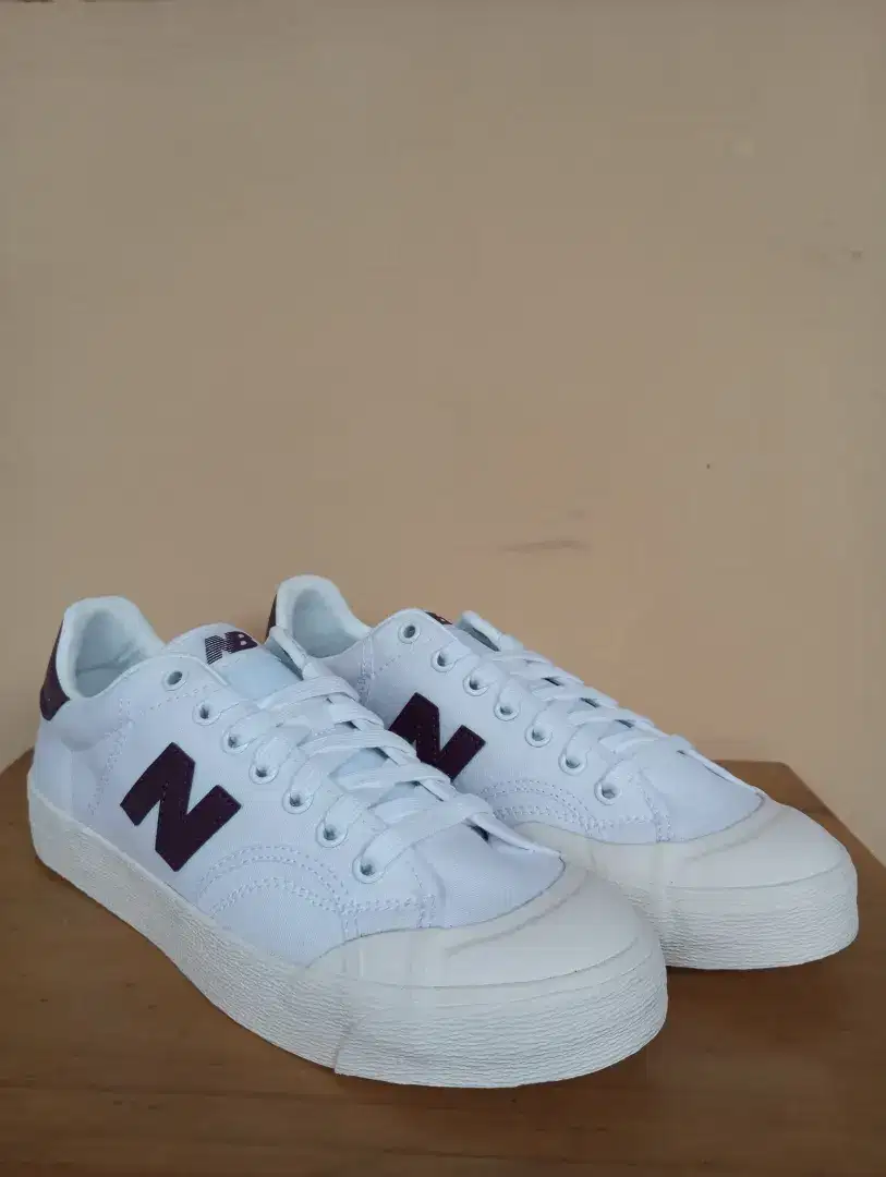 New Balance 100