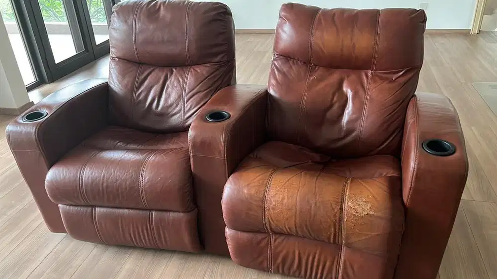 Two seaters reclyning sofa