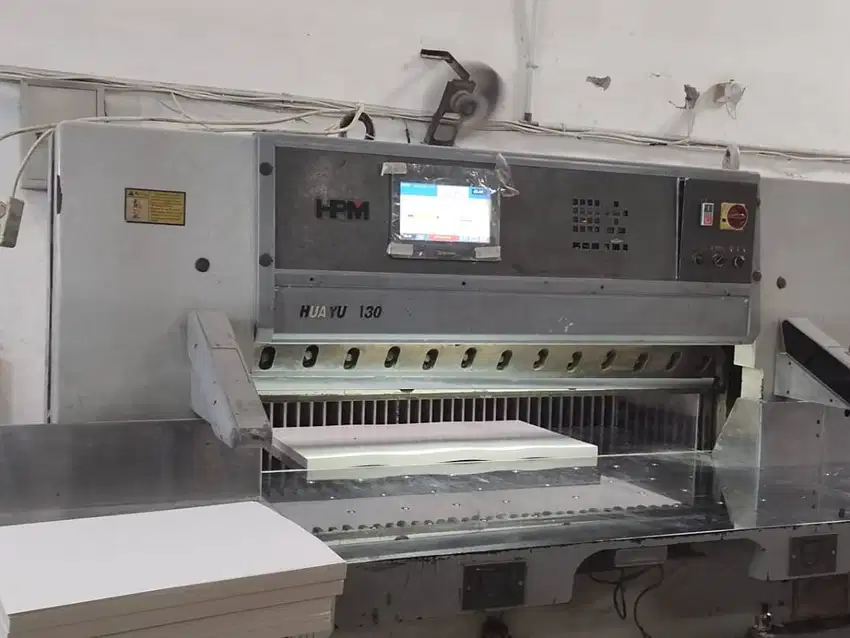 Mesin potong hpm program crome