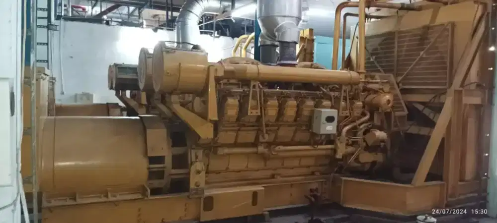 Jual genset bekas Caterpillar 2000 kva