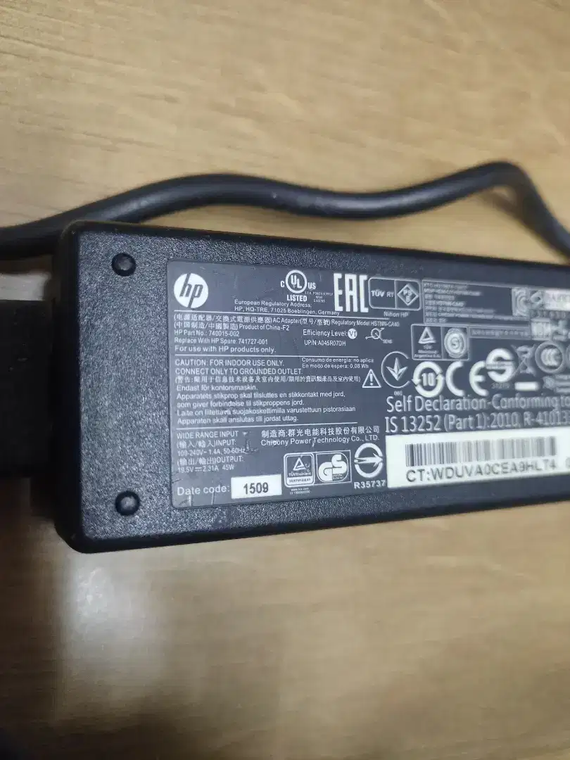 Adapter charger casan laptop HP

741727-001 Blue Tip 45w