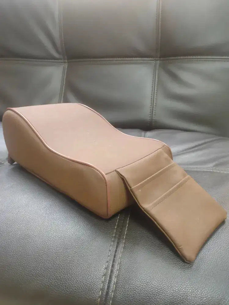 Sandaran Siku Tangan/Armrest pad box cover