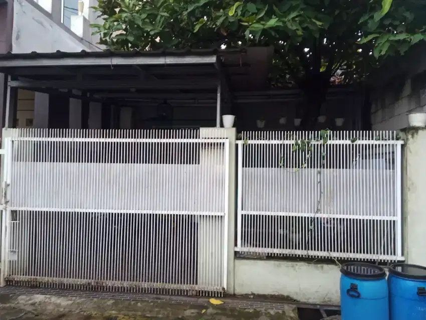 Dijual Rumah SHM  ( pemilik pertama )
