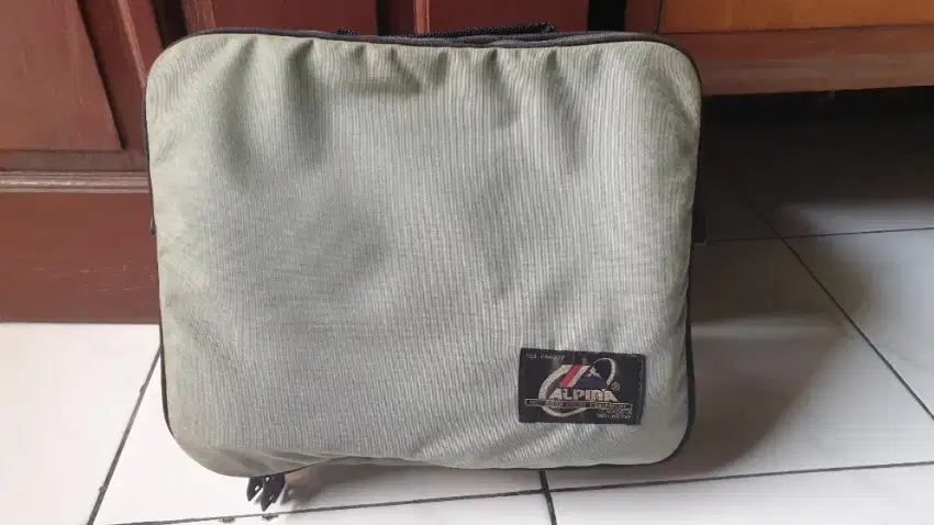 Tas laptop ALPINA