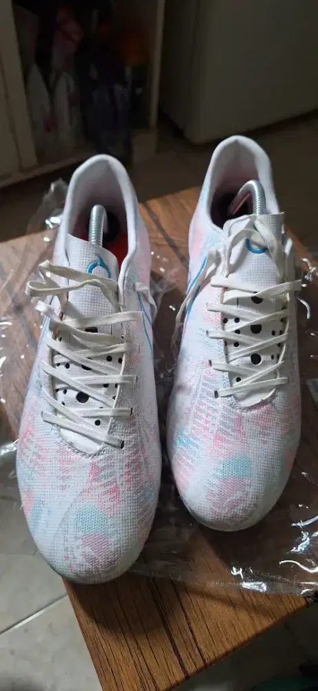 Sepatu Sepak Bola Ortuseight Sophon FG