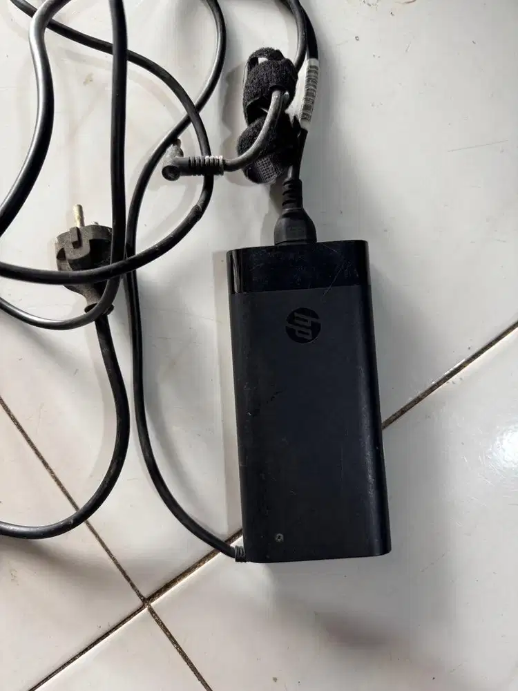 Adaptor laptop Hp 200 watt  original