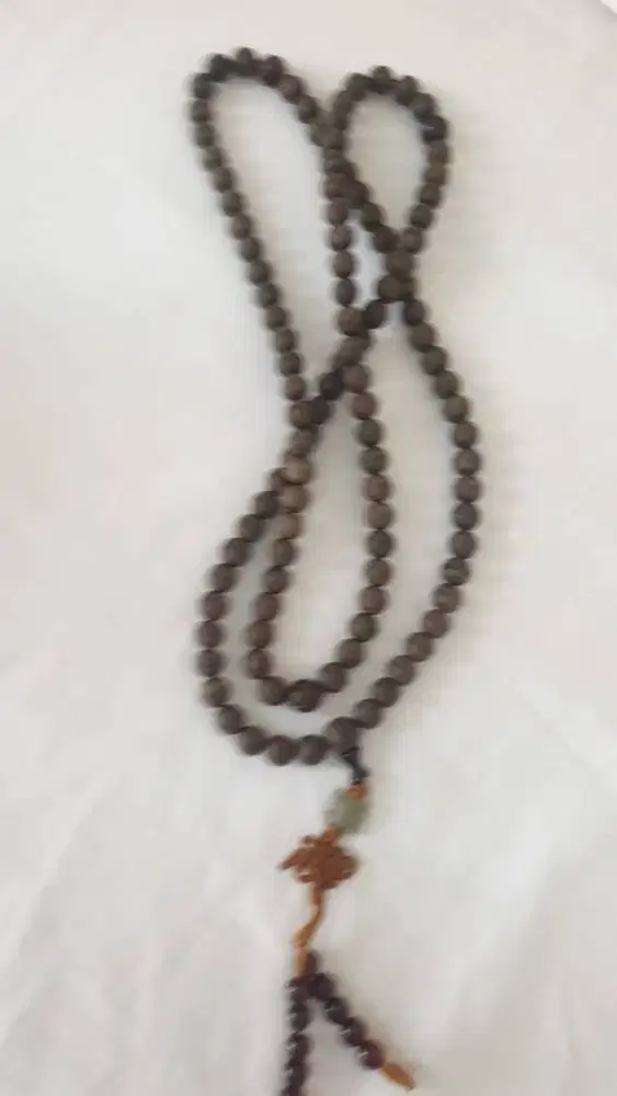 Kalung dari Gaharu