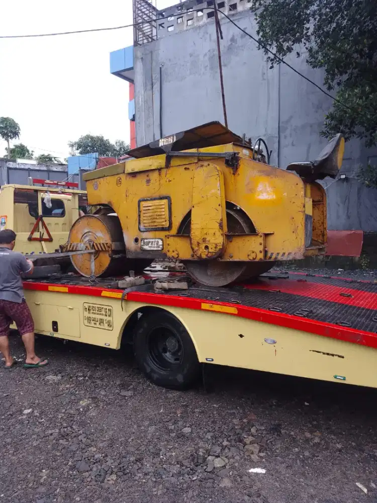 Mini excavator pc75 becko pc50 dozer d2 d3 vibro wales