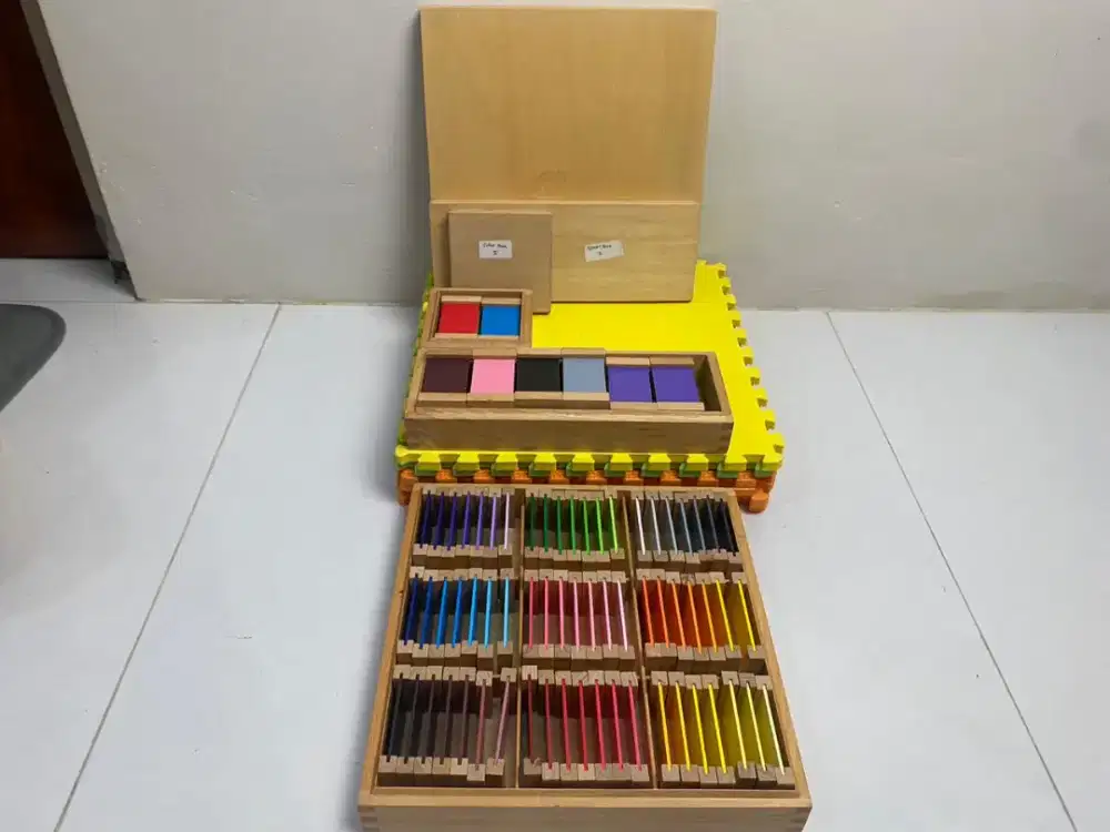 Color box montessori