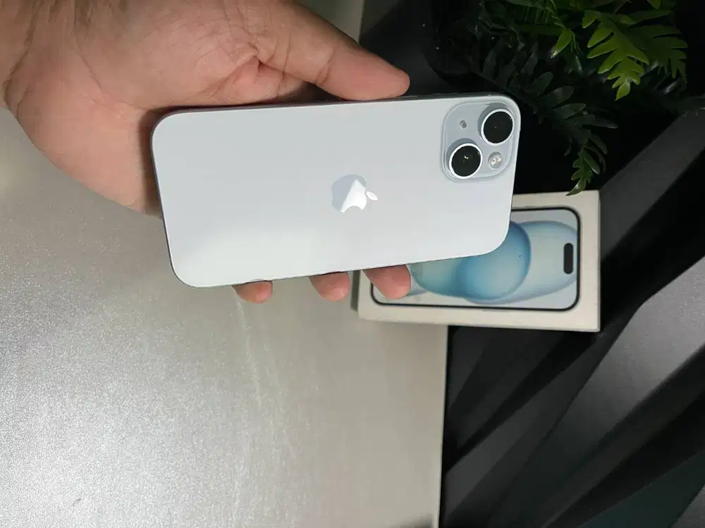 iphone 15 128 blue ibox garansi aktif fullset like new
