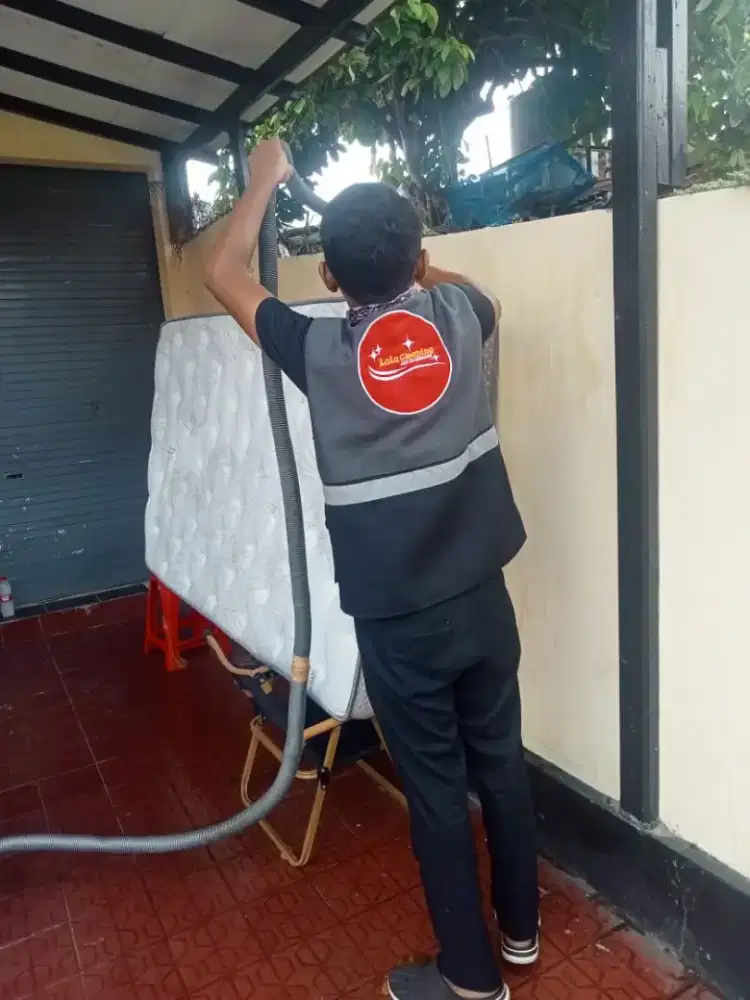 Jasa cuci kasur sofa karpet jok mobil