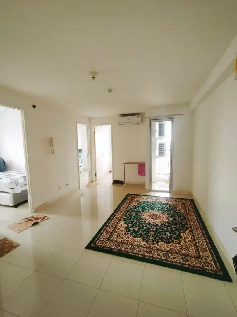 Sewa 3 Kamar Apartemen Bassura City 2 BR kosongan free IPL