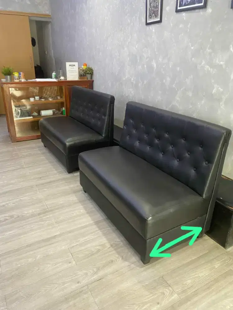 Mod sofa barbershoop