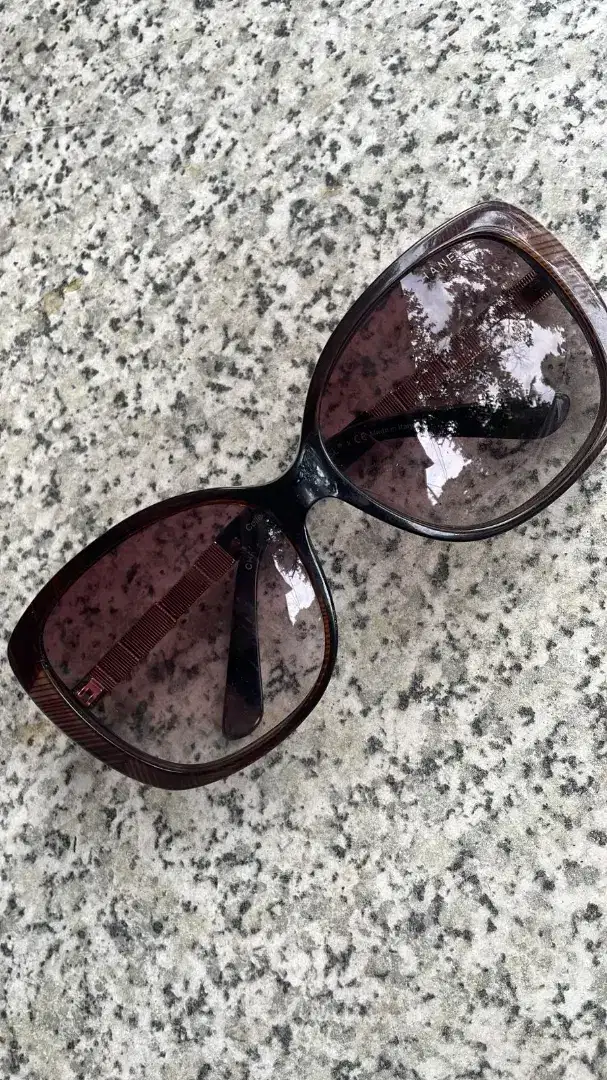Sunglasses kacamata hitam chanel france unisex like new
