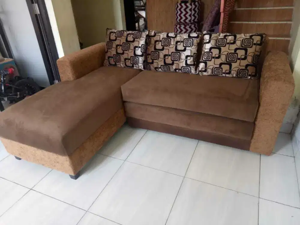 Sofa L bad warna bisa reques