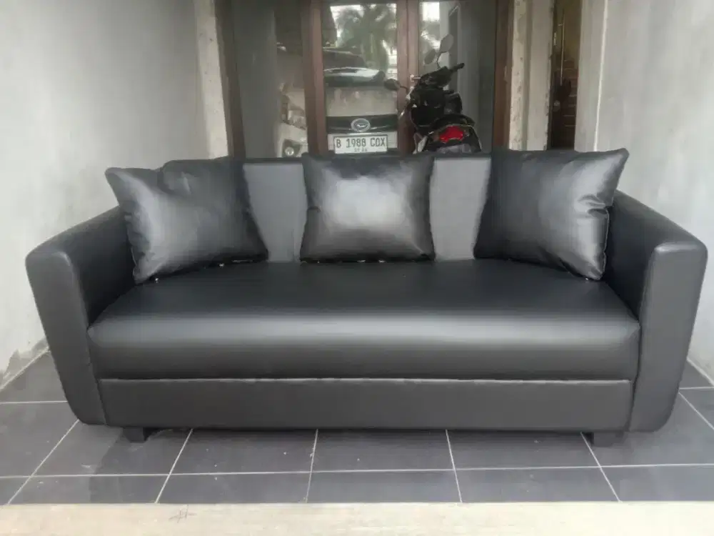 Sofa sigle warna bisa reques