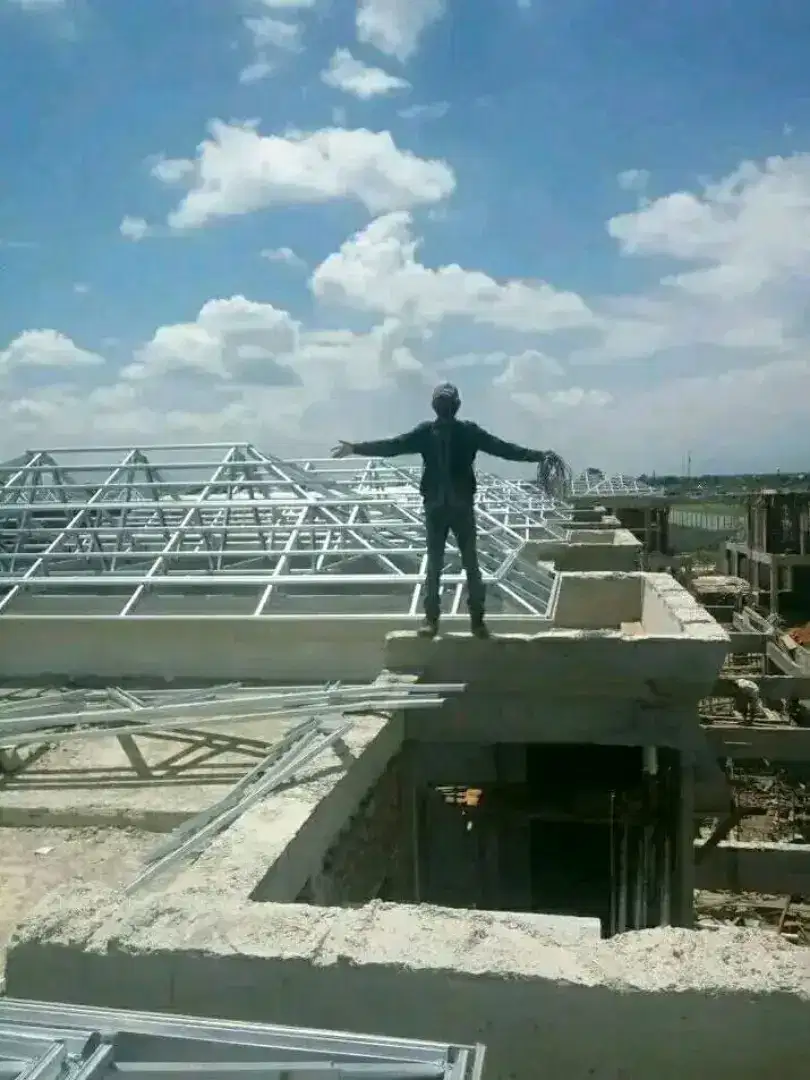Rangka atap bajaringan SNI