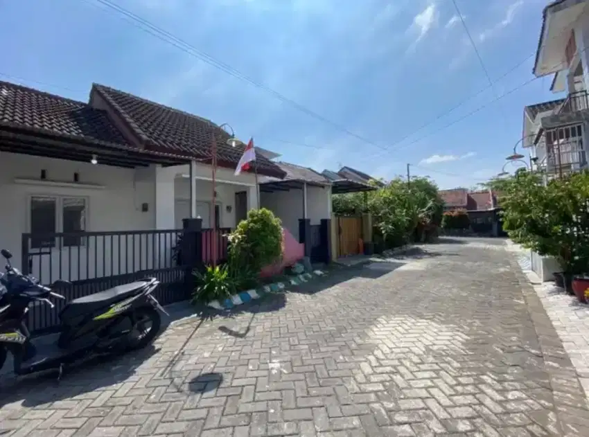 DIJUAL RUMAH AREA TUNGGULWULUNG.