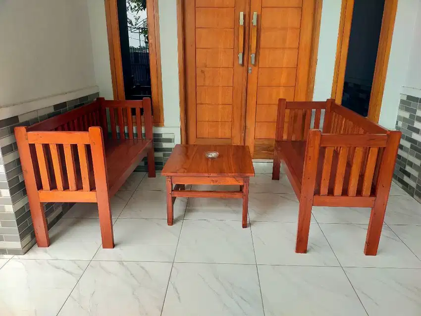 Kursi + meja jual cepat