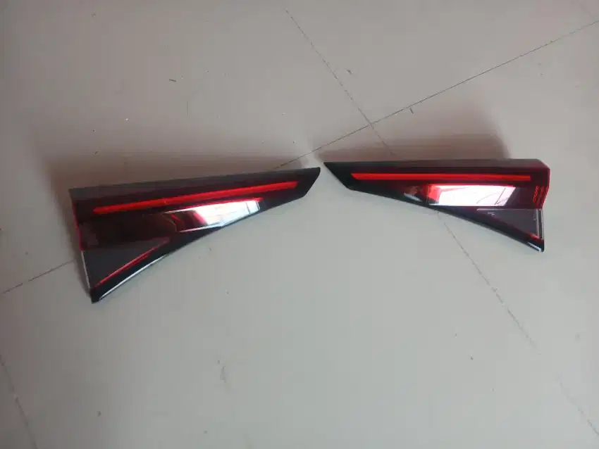 Reflektor Bagasi Xenia/Avanza 2022