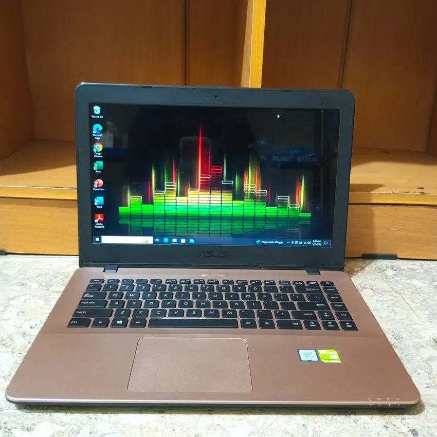 Asu X452UQR Core i5-82500U Ram 16gb SSD 256gb VGA Nvidia 940mx 2gb