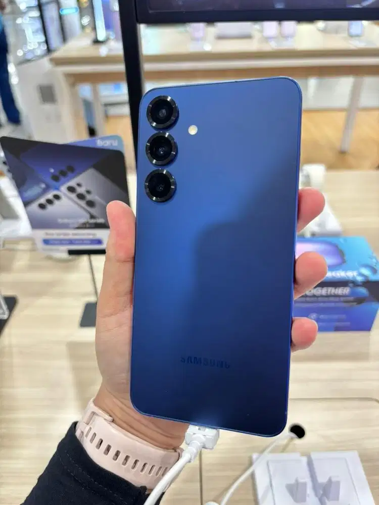 Kredit hp Bandung Samsung Galaxy S25 Plus Bunga 0%