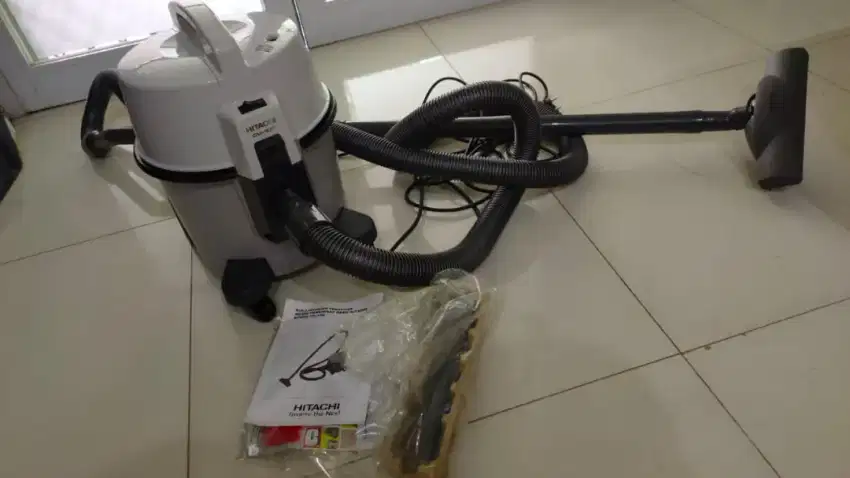 VACUUM CLEANER HITACHI