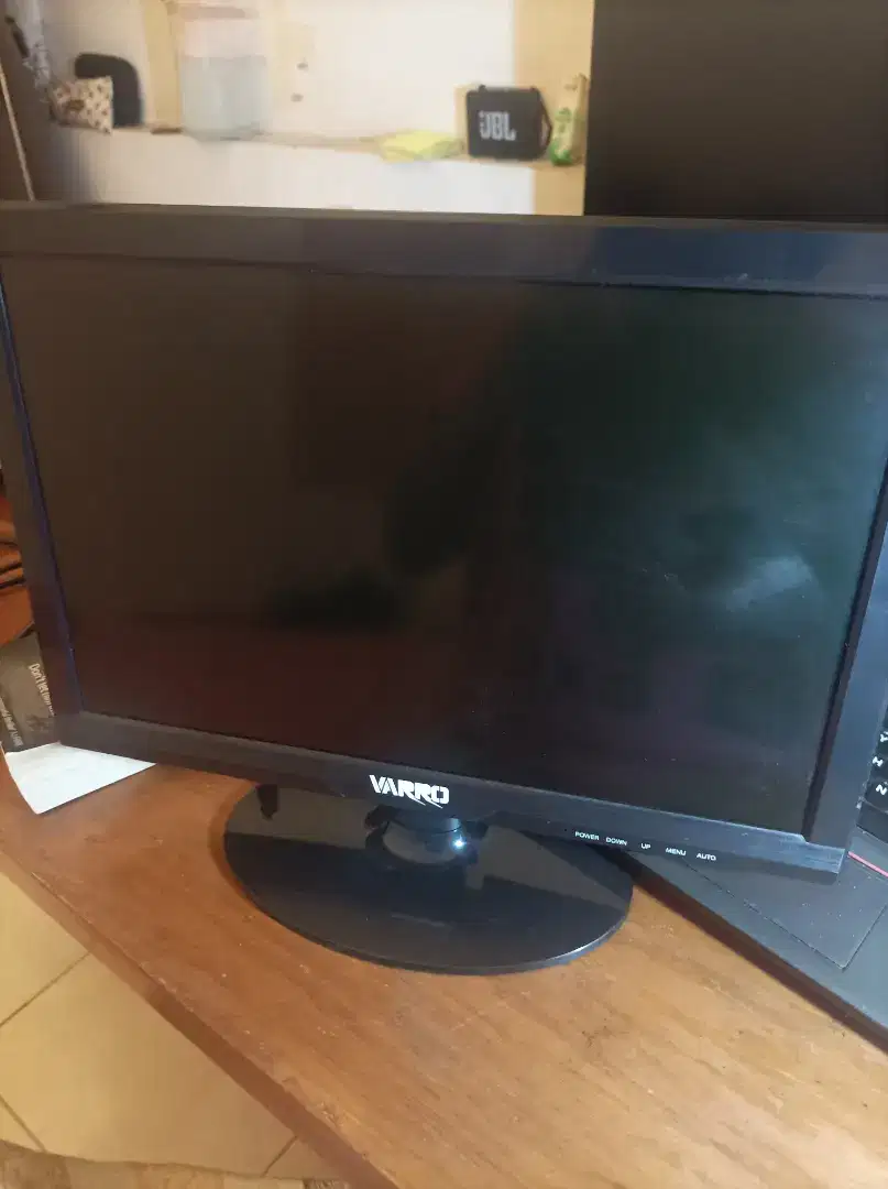 Monitor BEKAS 15.6 VARRO + KABEL