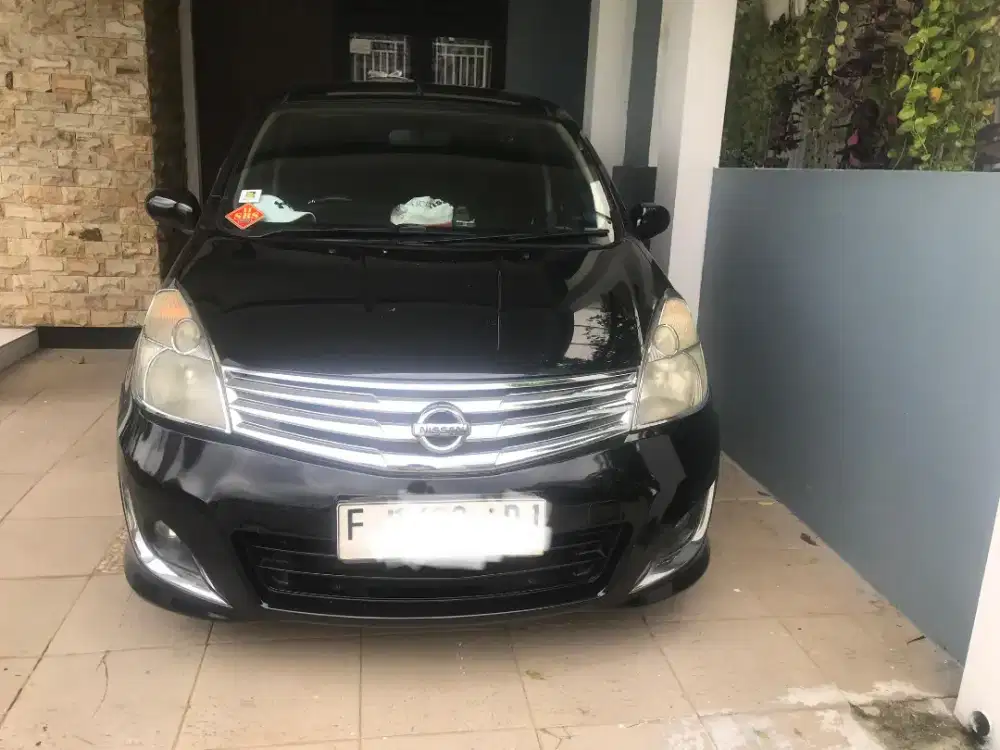 Jual cepat, Grand Livina 1500 Manual, mulus.