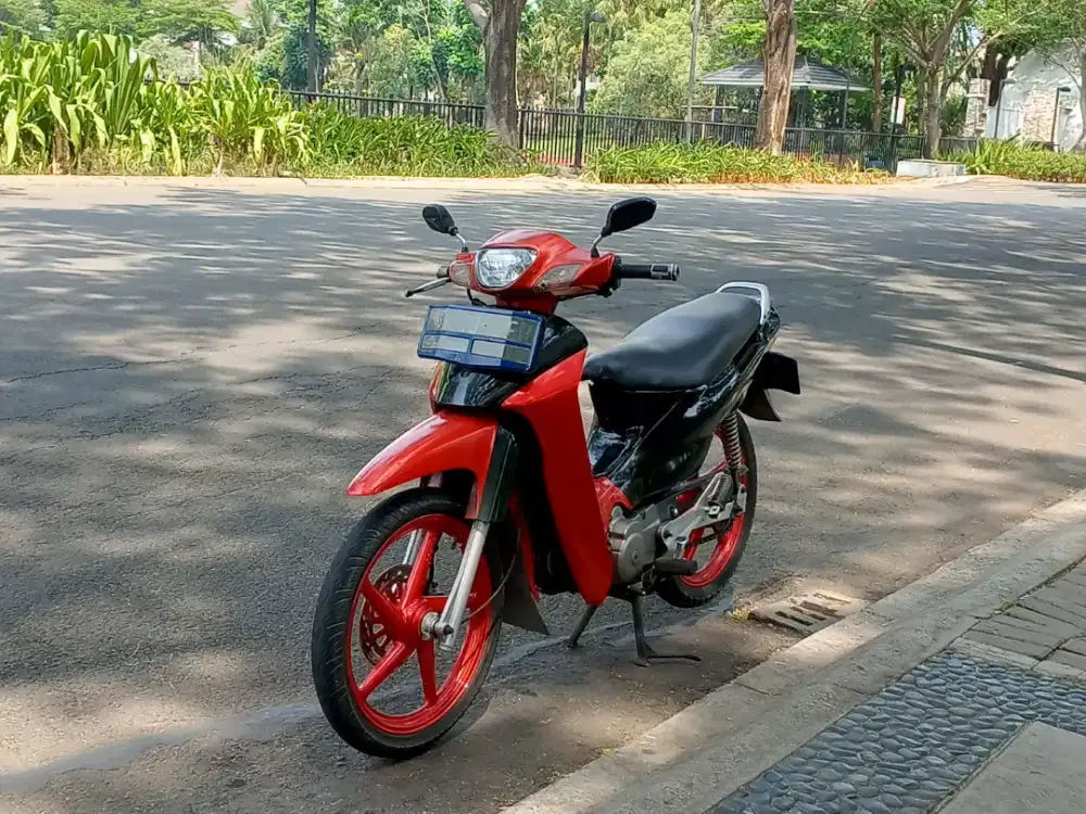 Suzuki Shogun R 2003