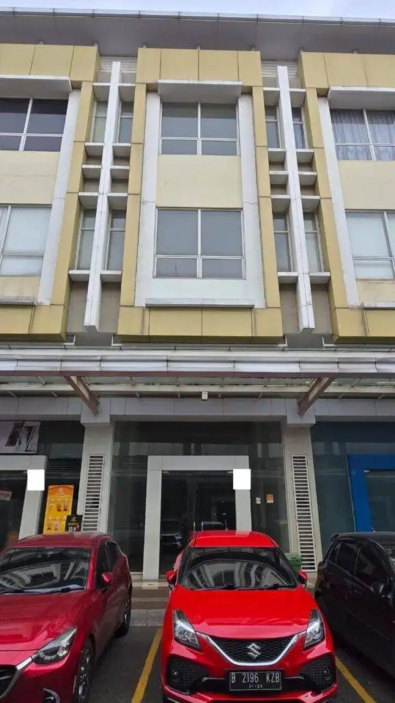 Ruko 3 Lantai di Emerald Summarecon Bekasi