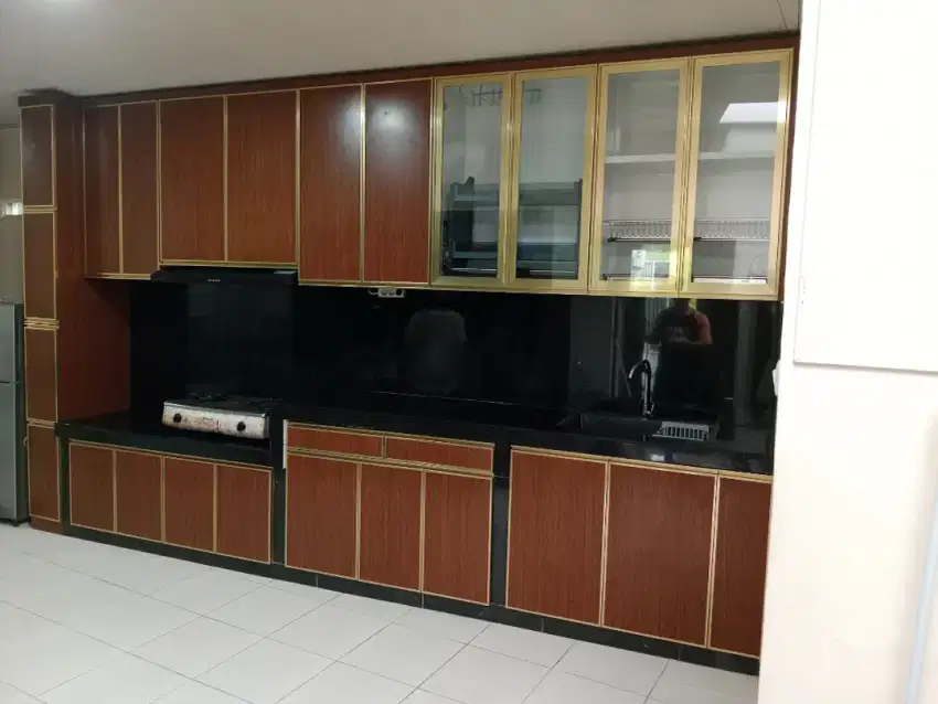 Kitchen set & buffet partisi