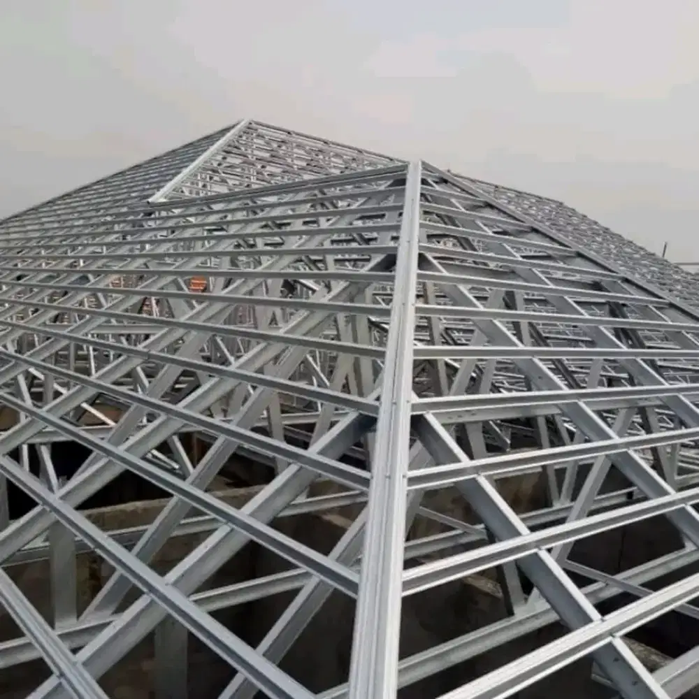 Pasang rangka baja ringan