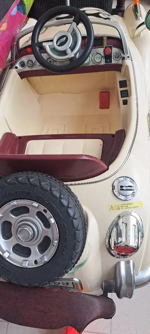 Mobil anak aki motor