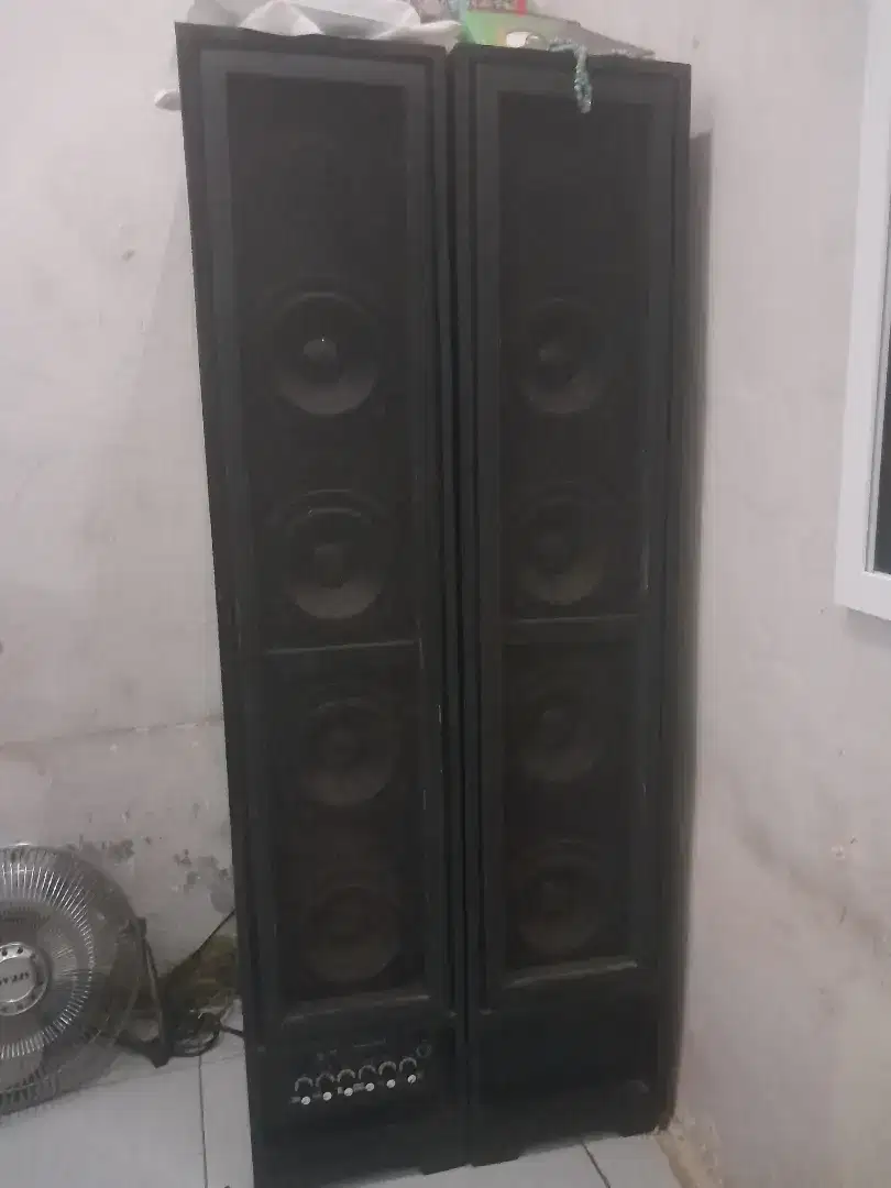 Speaker aktif 4 way  5.5 inci bass 1 twiter