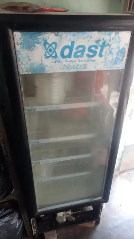 Pendingin minuman atau socess