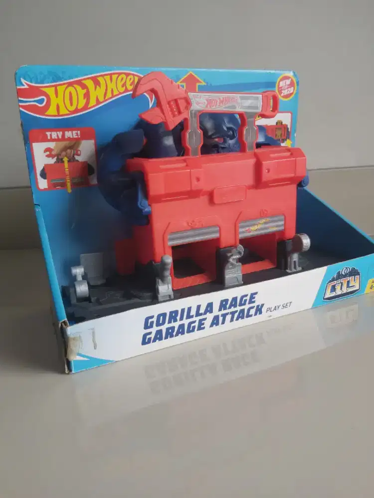 Hotwheels playset city