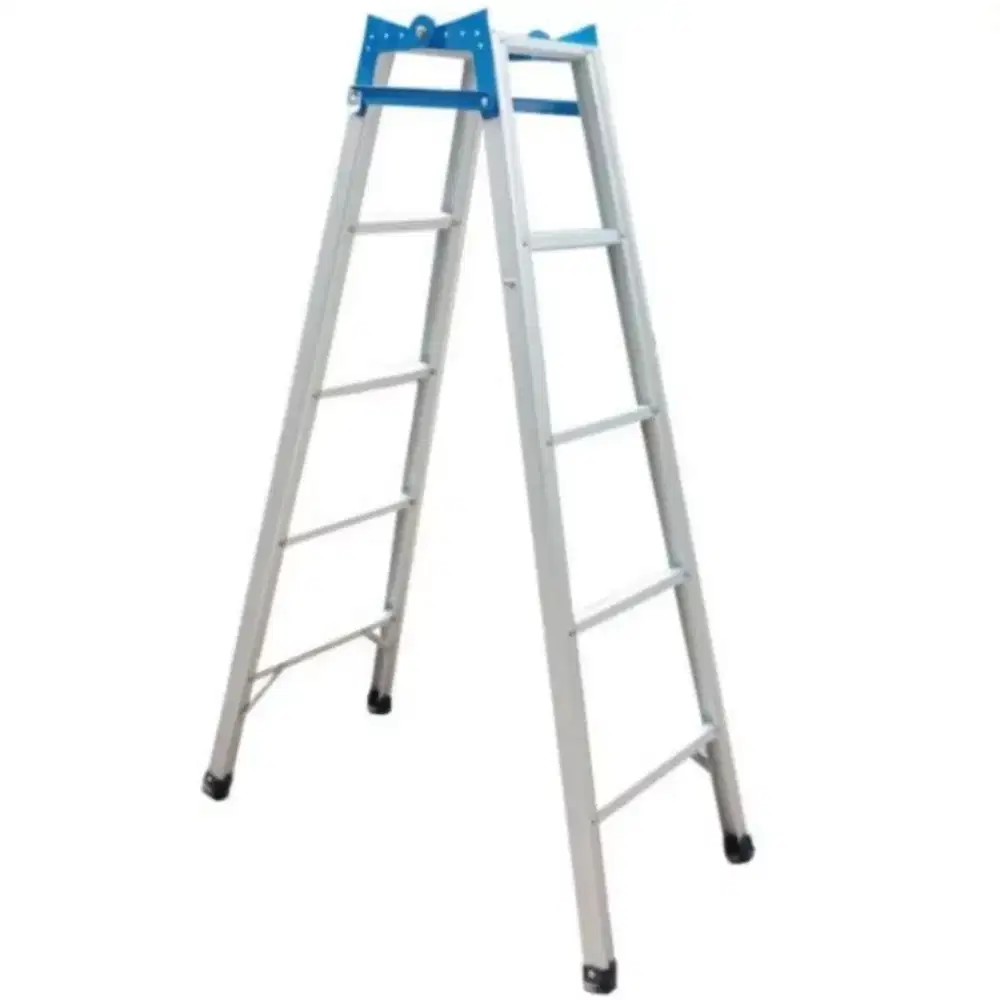 Tangga lipat aluminium