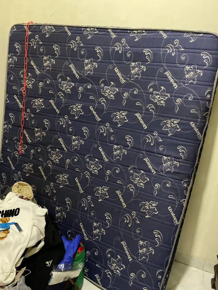 Di jual spring bed uniland