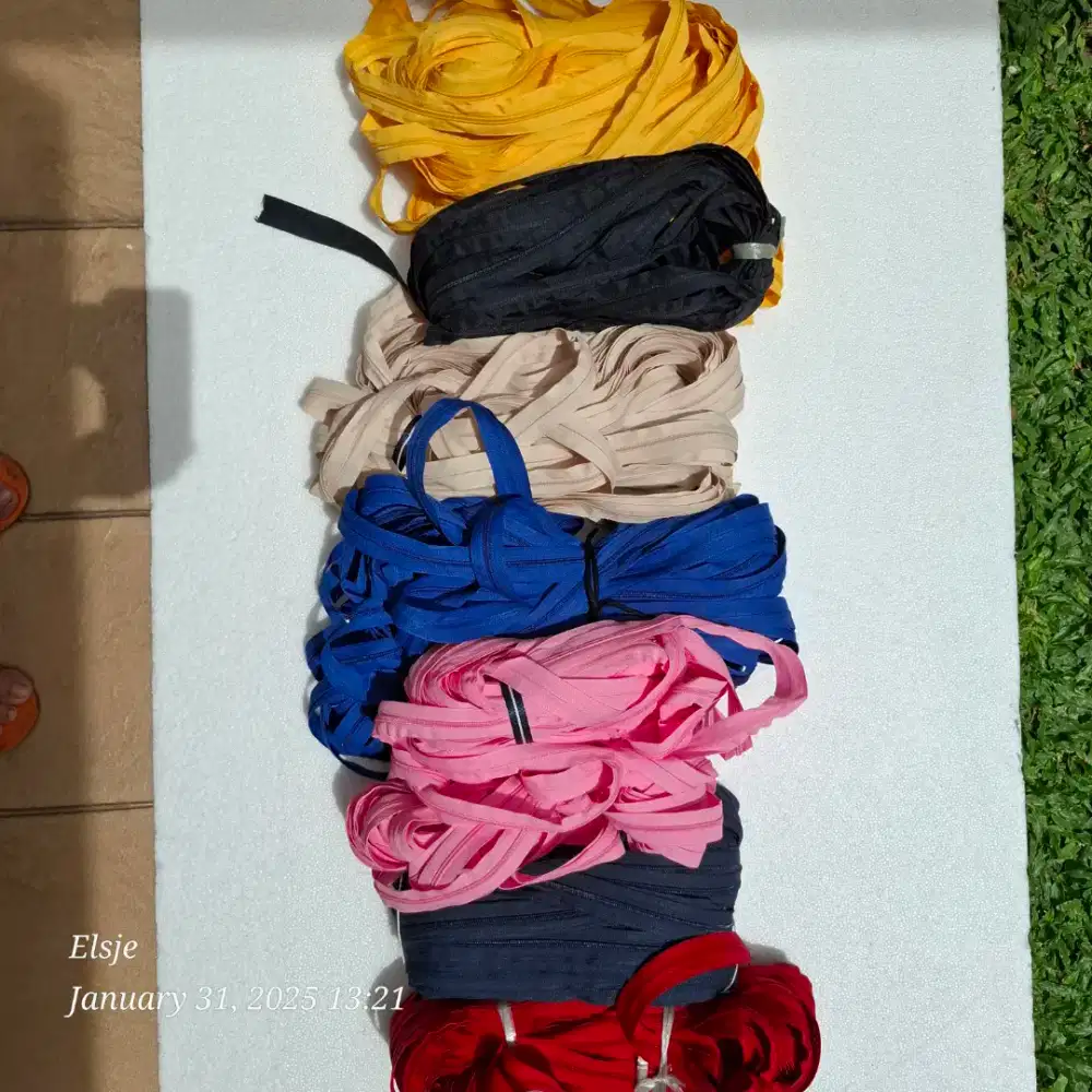 Bahan Sisa Produksi Bahan Tas Kain Resleting Kancing bis band
