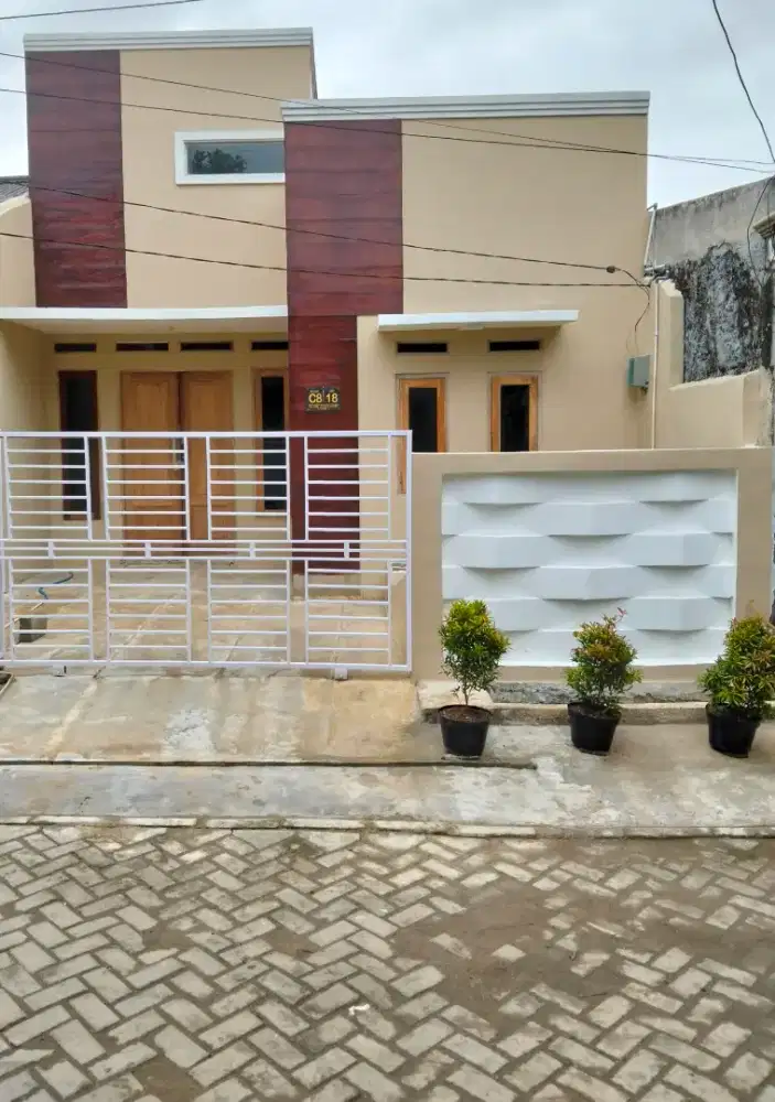 Dikontrakan Per_Tahun Rumah BARU         Modern Minimalis