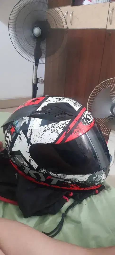Jual helm KYT R10 size M